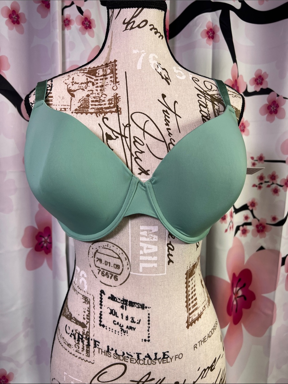 Auden Mauve Green Molded Underwire T-Shirt Bra